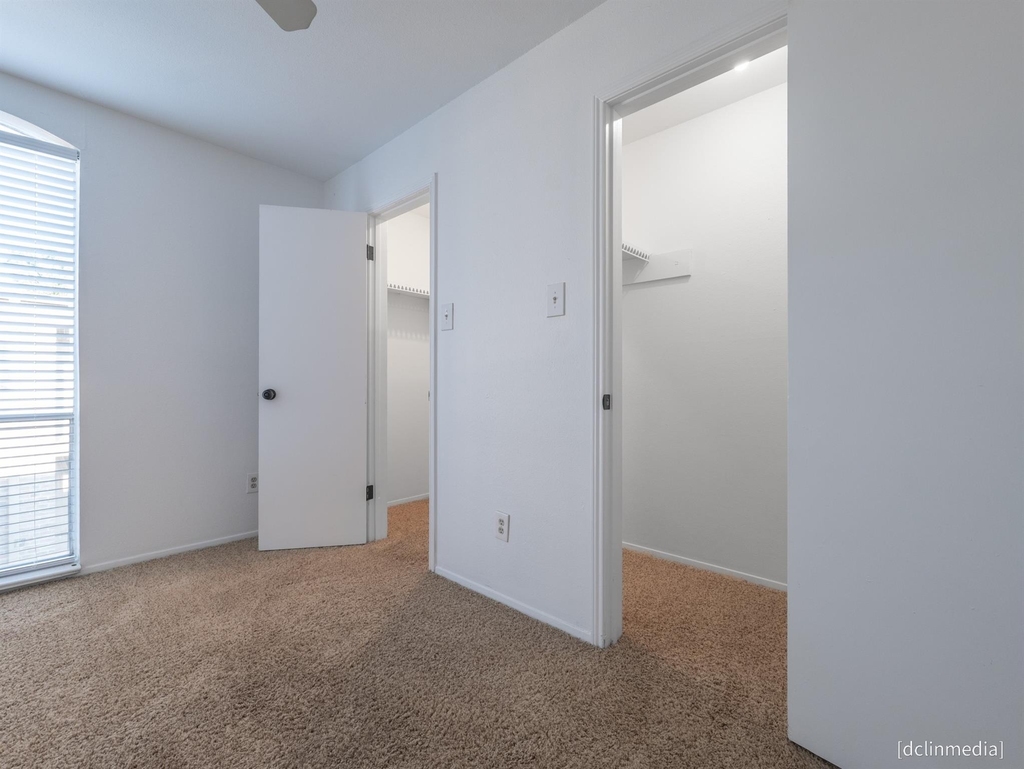 4645 Wild Indigo Street - Photo 9