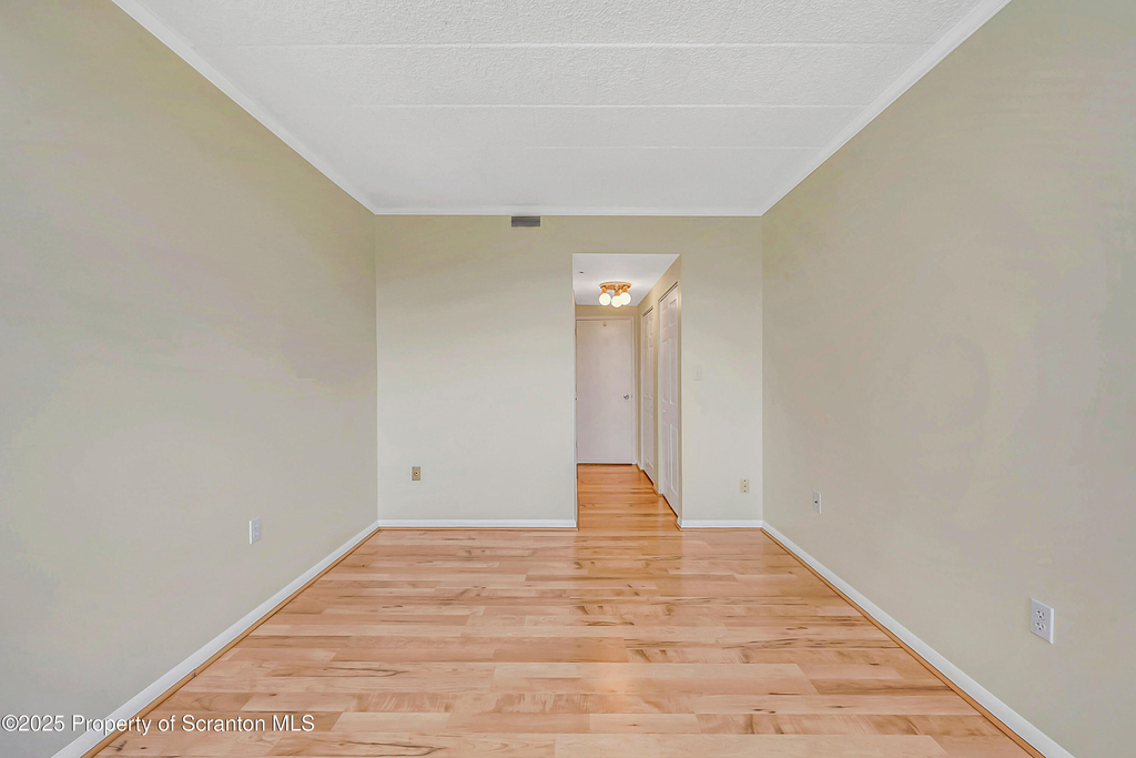 550 Clay Avenue - Photo 6