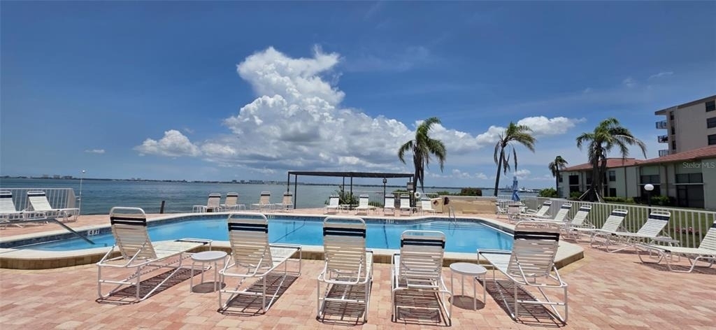 6177 Sun Boulevard - Photo 6