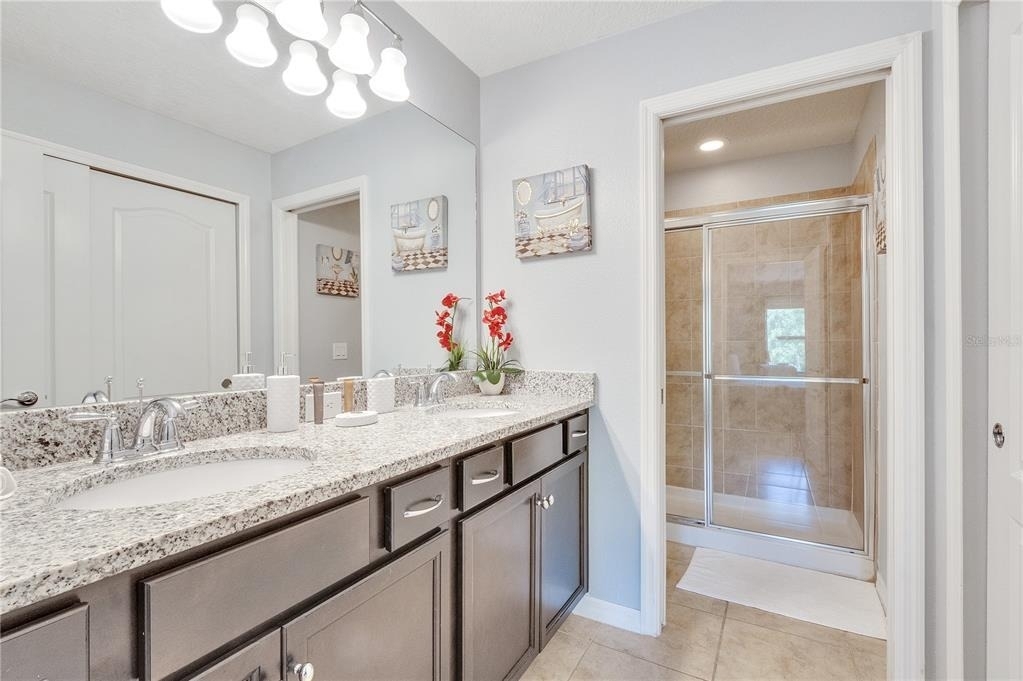 8827 Geneve Court - Photo 39