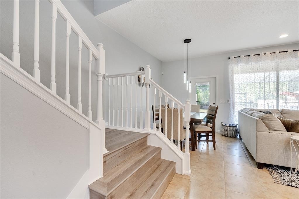 8827 Geneve Court - Photo 28