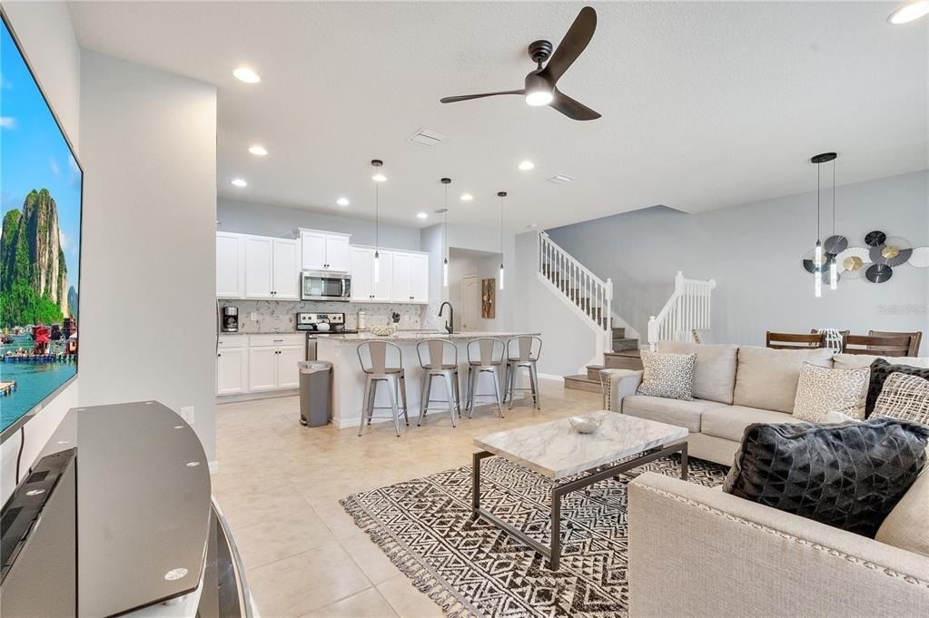 8827 Geneve Court - Photo 29