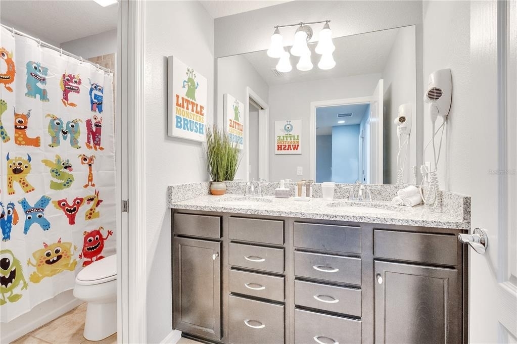 8827 Geneve Court - Photo 51