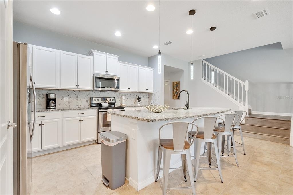 8827 Geneve Court - Photo 20