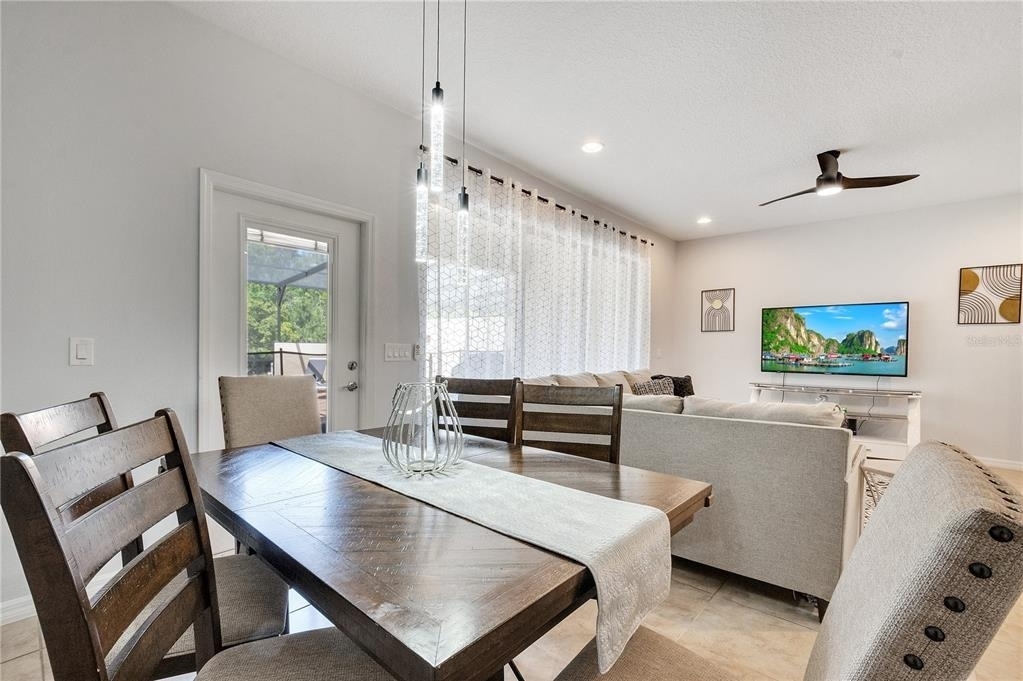 8827 Geneve Court - Photo 27