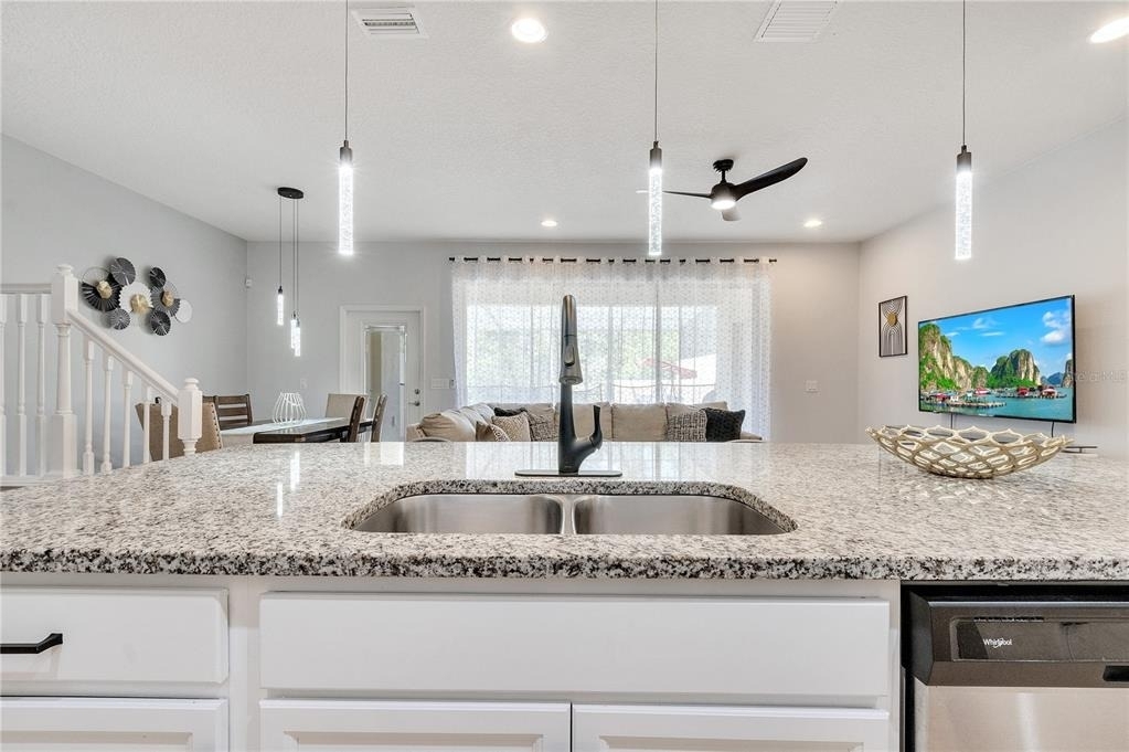 8827 Geneve Court - Photo 18