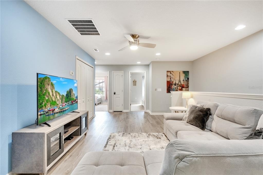 8827 Geneve Court - Photo 35