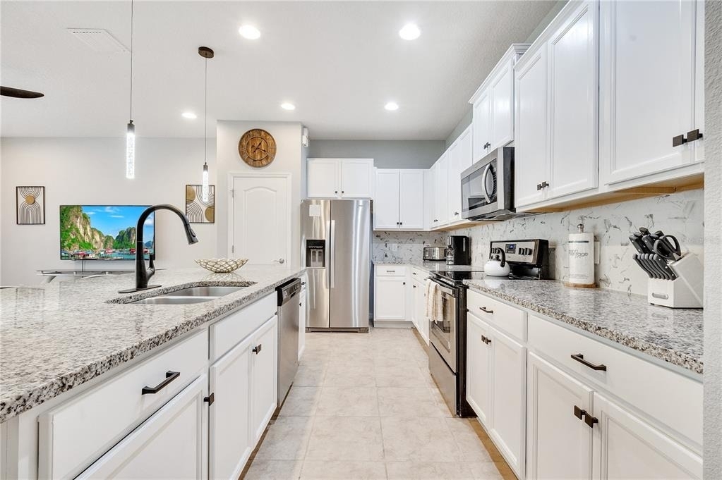 8827 Geneve Court - Photo 16