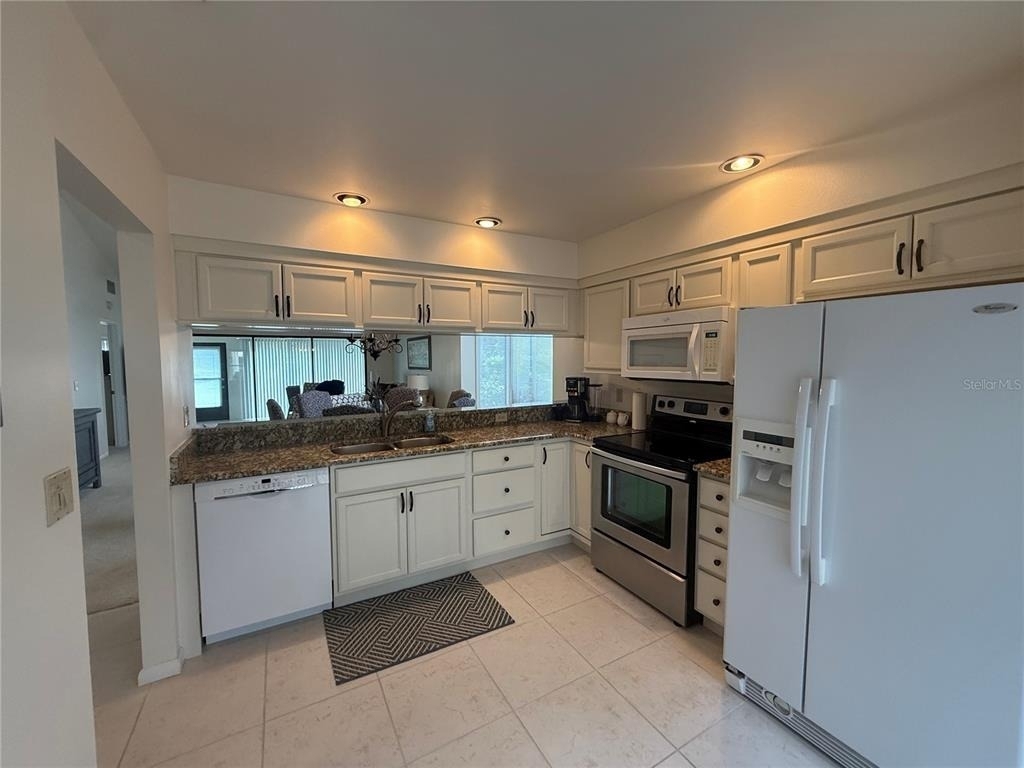 3102 Windrush Bourne - Photo 6