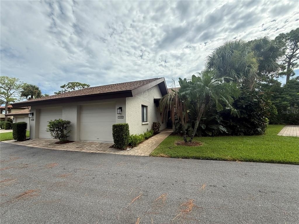 3102 Windrush Bourne - Photo 0