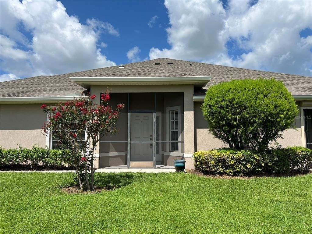 3653 Lakewood Boulevard - Photo 2