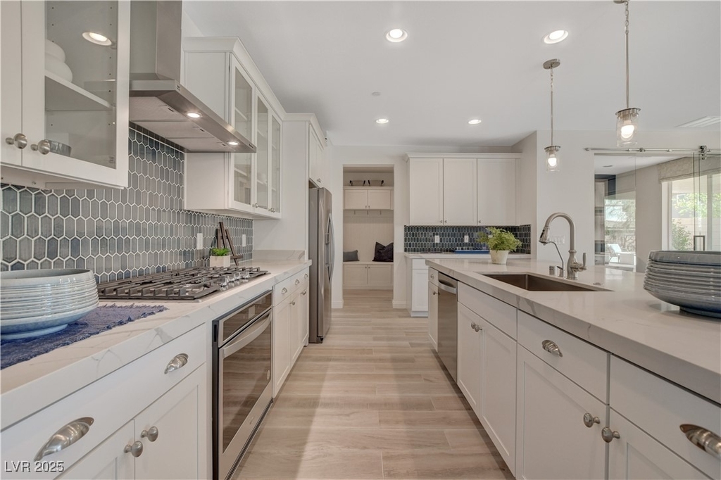 1075 N Water Street - Photo 16