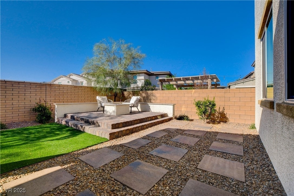 1075 N Water Street - Photo 60
