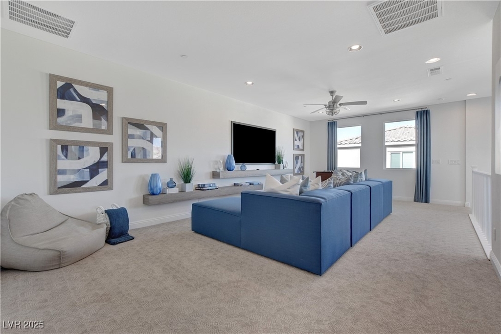 1075 N Water Street - Photo 37