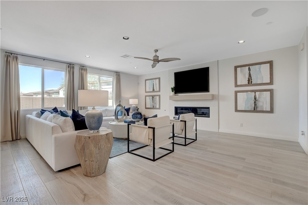 1075 N Water Street - Photo 9