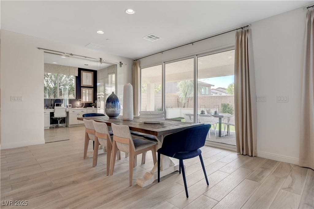 1075 N Water Street - Photo 20