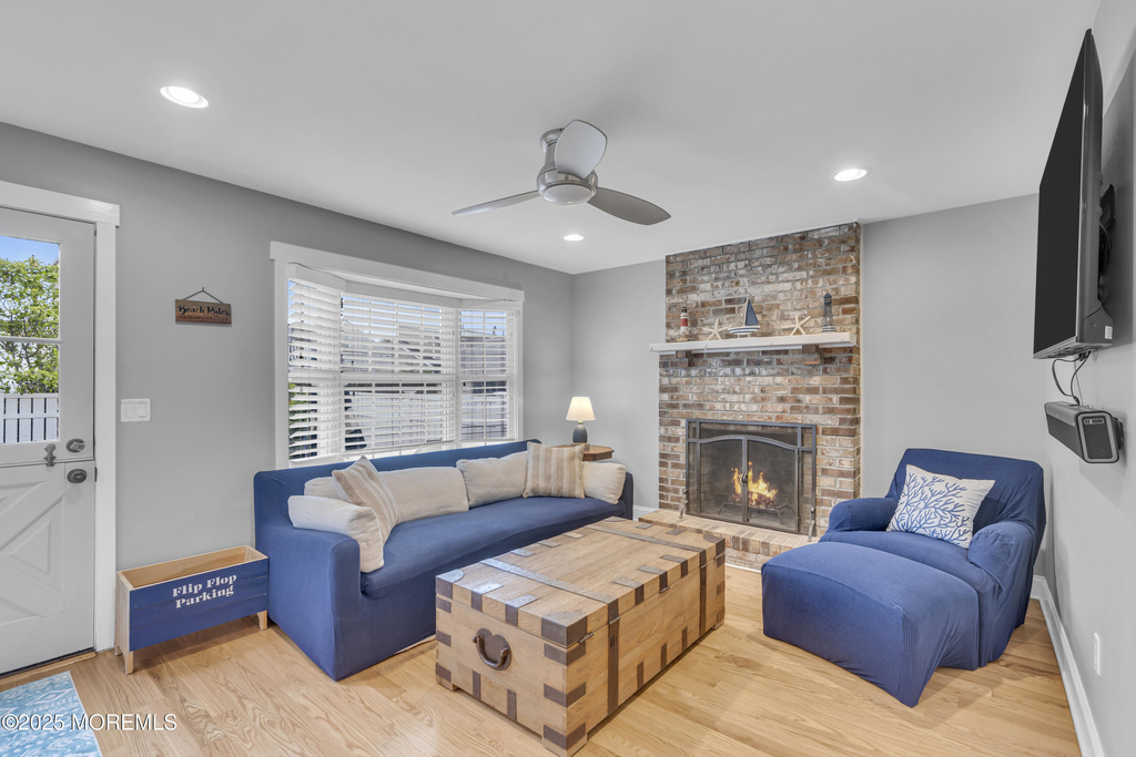 196 Third Avenue - Photo 10