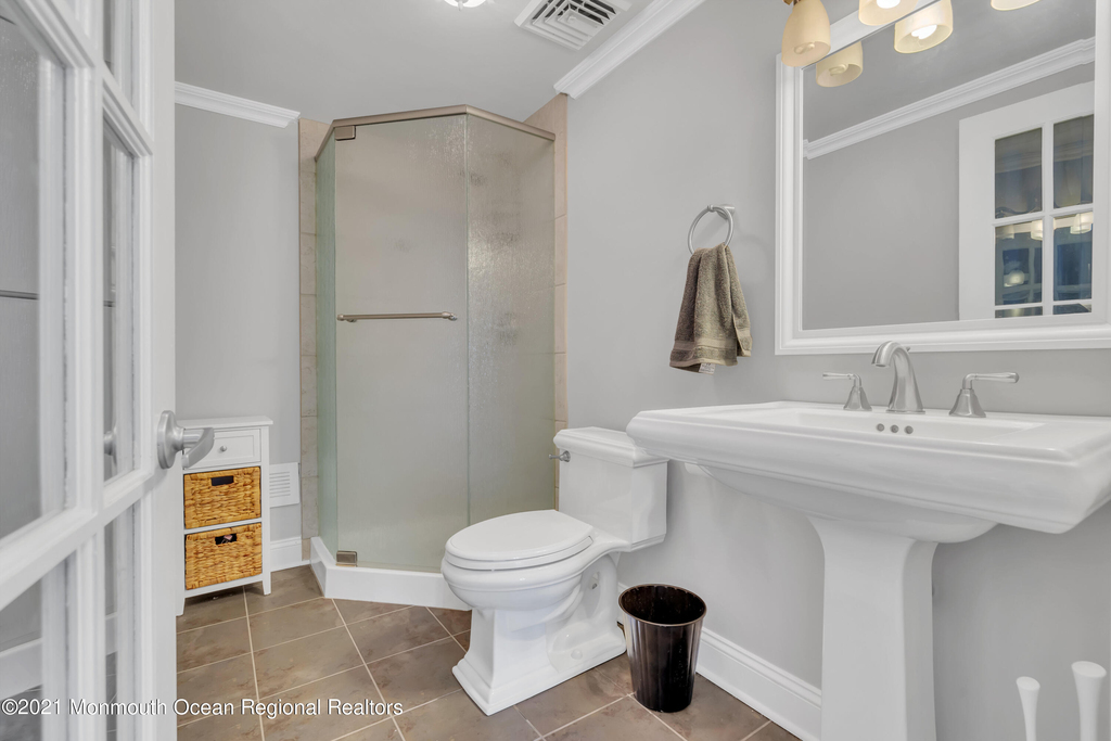 43 Woodhaven Road - Photo 23