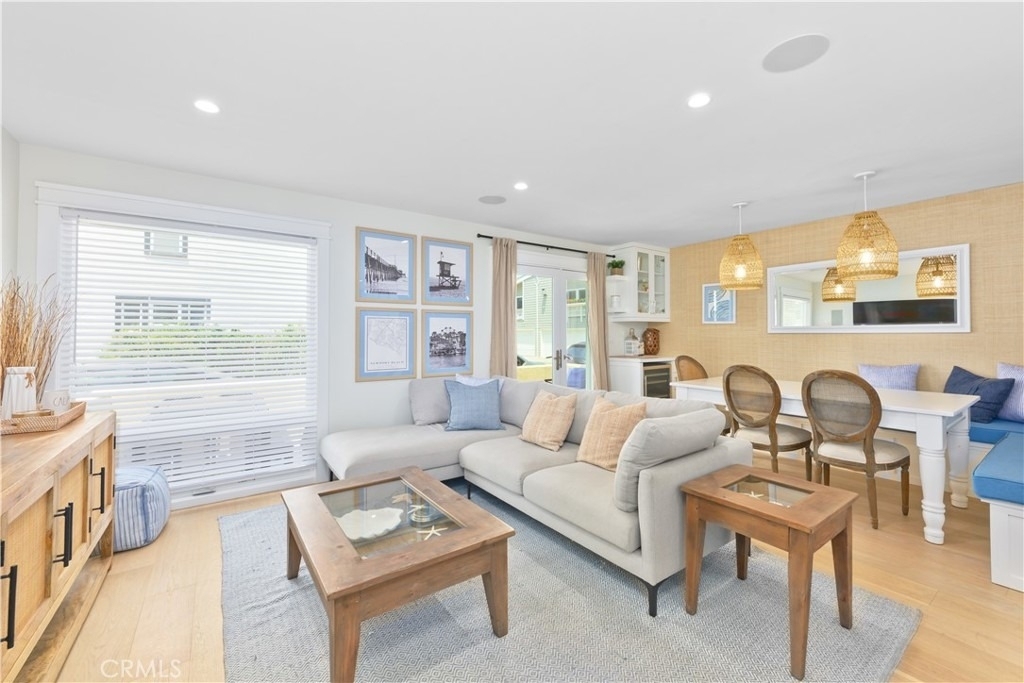 206 Adams Street - Photo 1