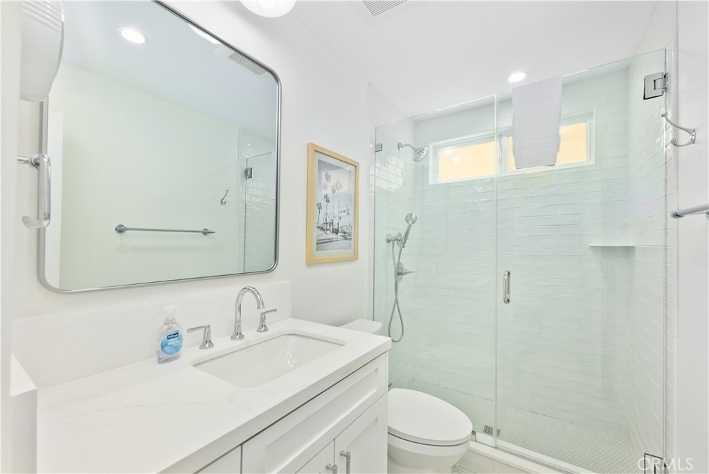 206 Adams Street - Photo 8