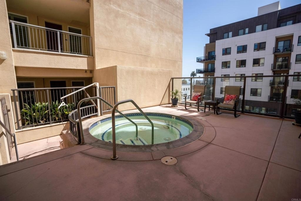 301 Mission Avenue - Photo 36