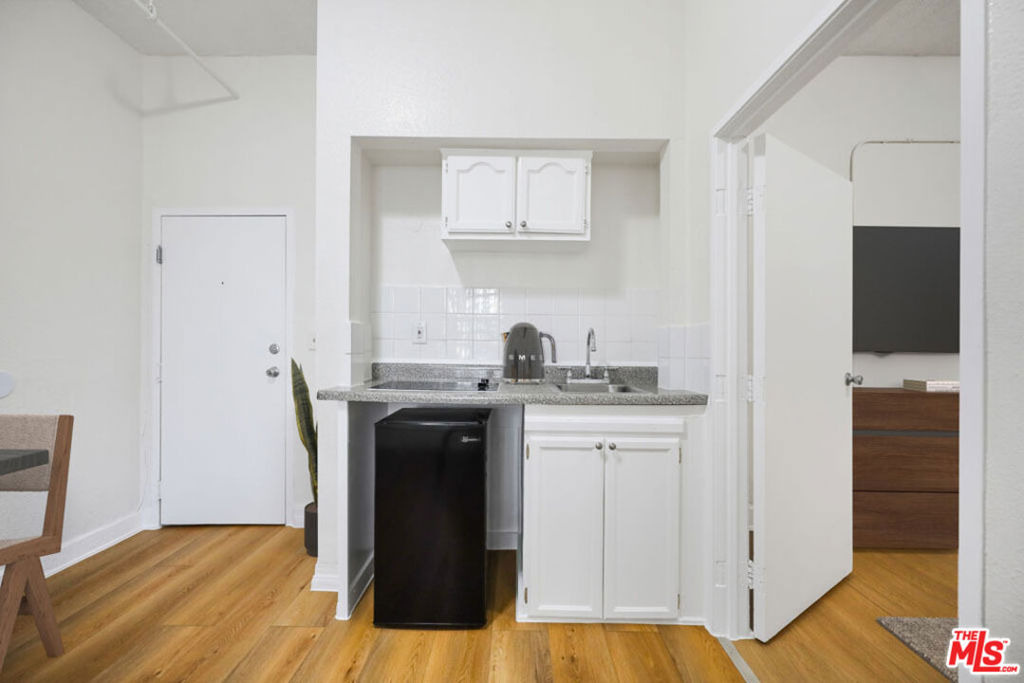 729 S Union Avenue - Photo 4