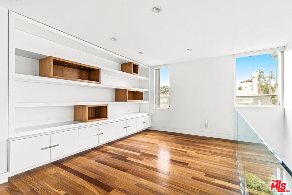 524 Rialto Avenue - Photo 17