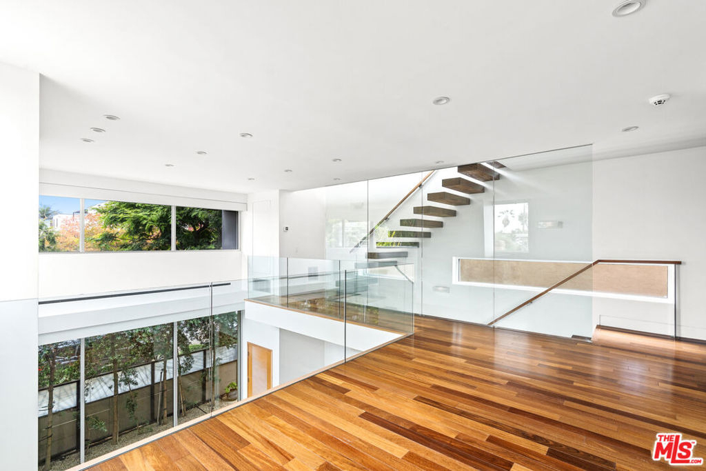 524 Rialto Avenue - Photo 19