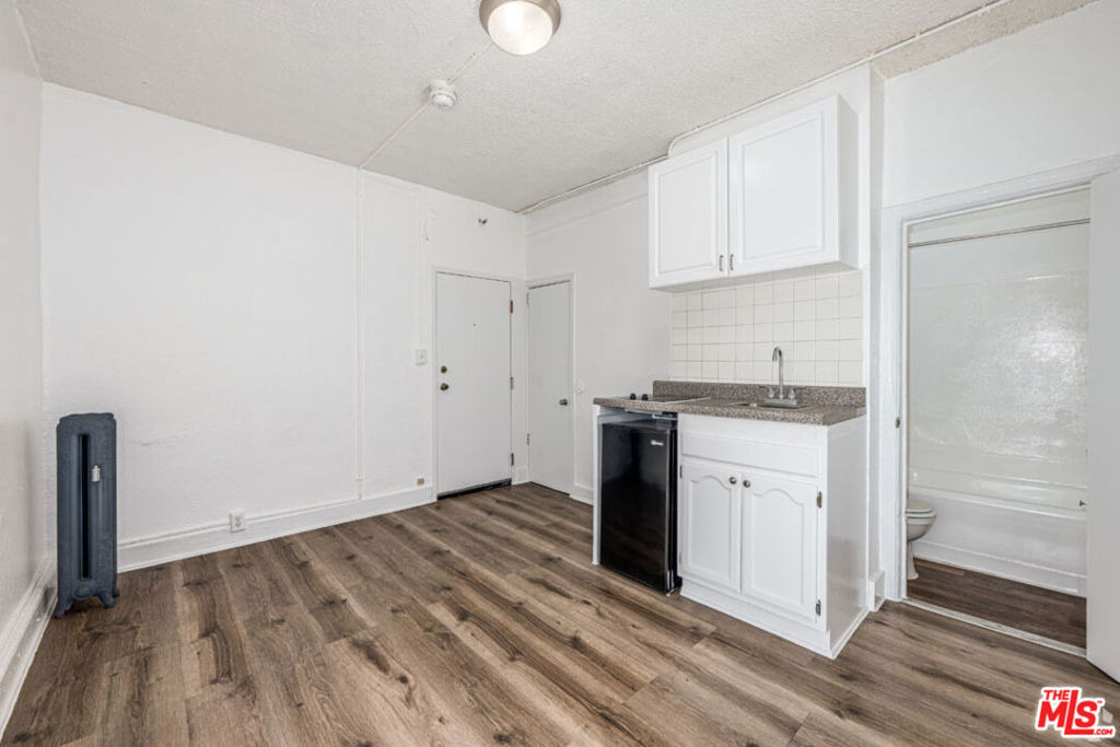 729 S Union Avenue - Photo 6