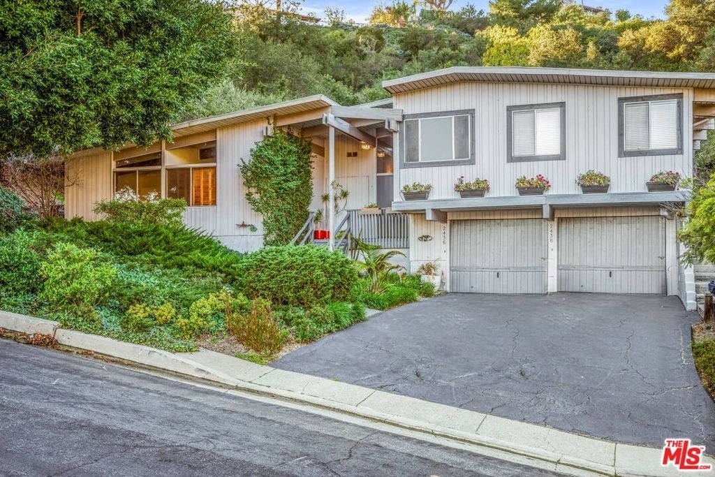 2436 Arbutus Drive - Photo 1