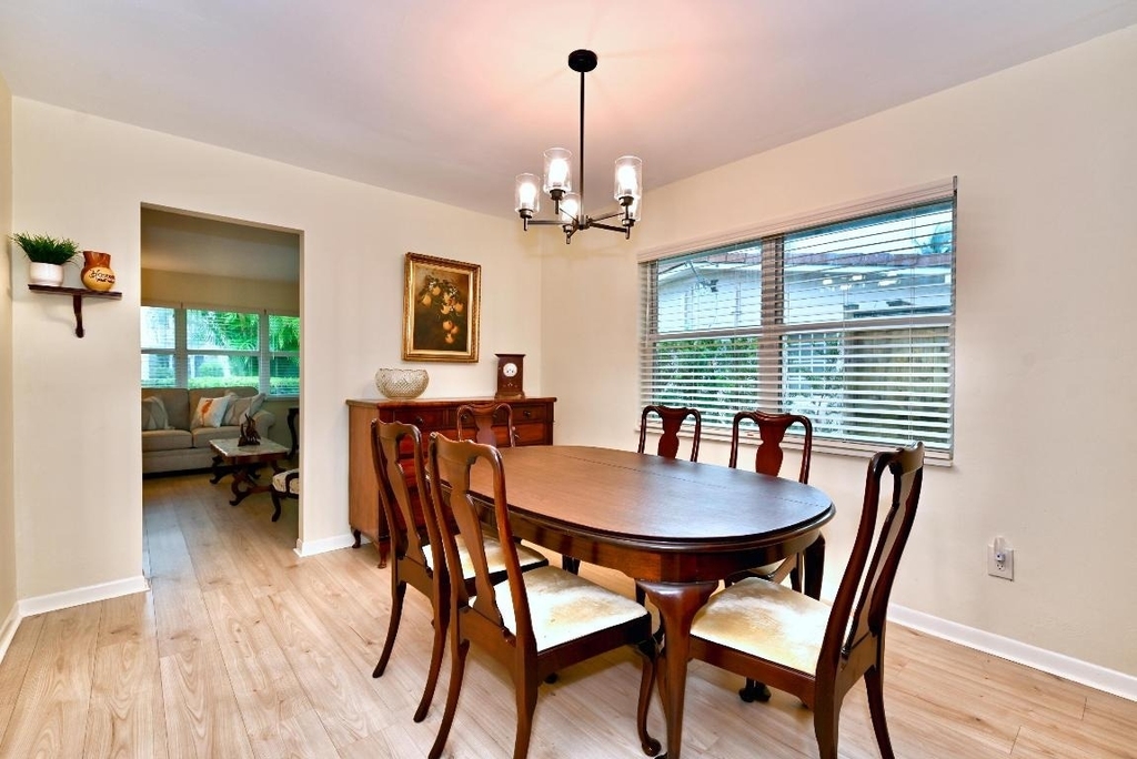 129 Alhambra Place - Photo 9