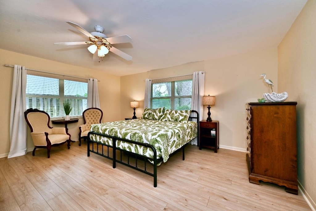 129 Alhambra Place - Photo 14