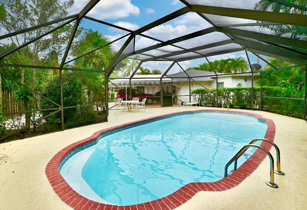 129 Alhambra Place - Photo 34