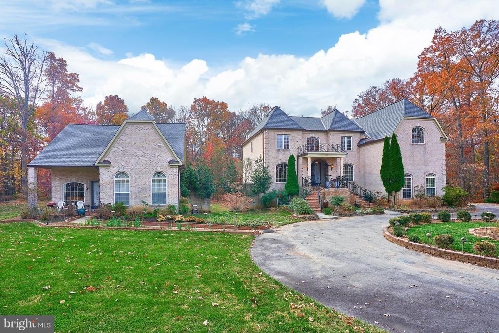 12815 Braddock Road - Photo 0