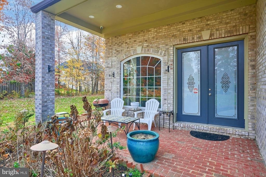 12815 Braddock Road - Photo 2
