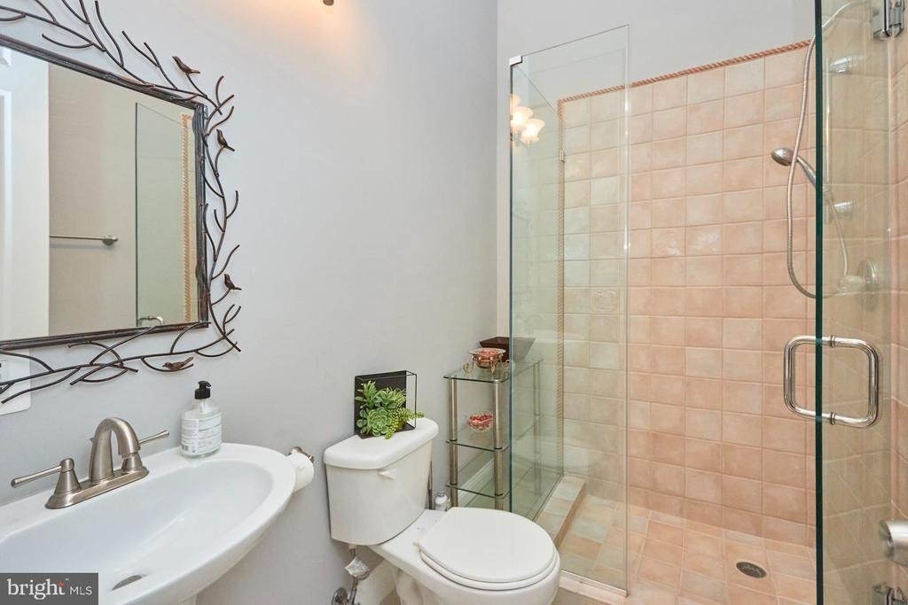 12815 Braddock Road - Photo 15