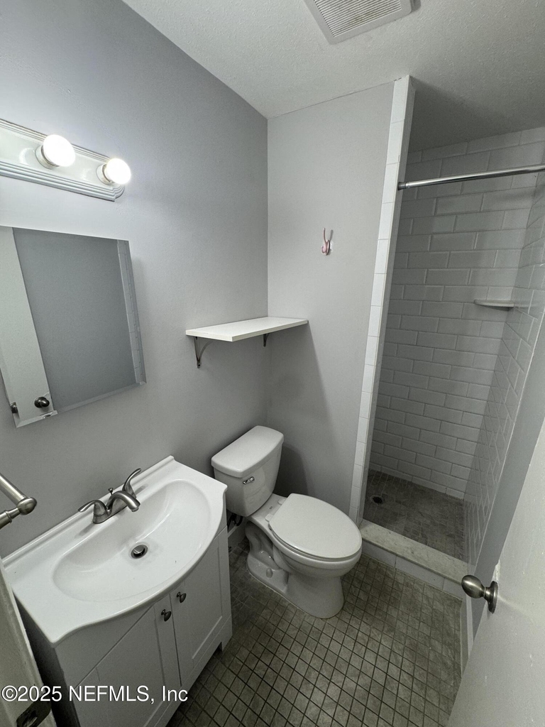 2441 Spring Park Road - Photo 5