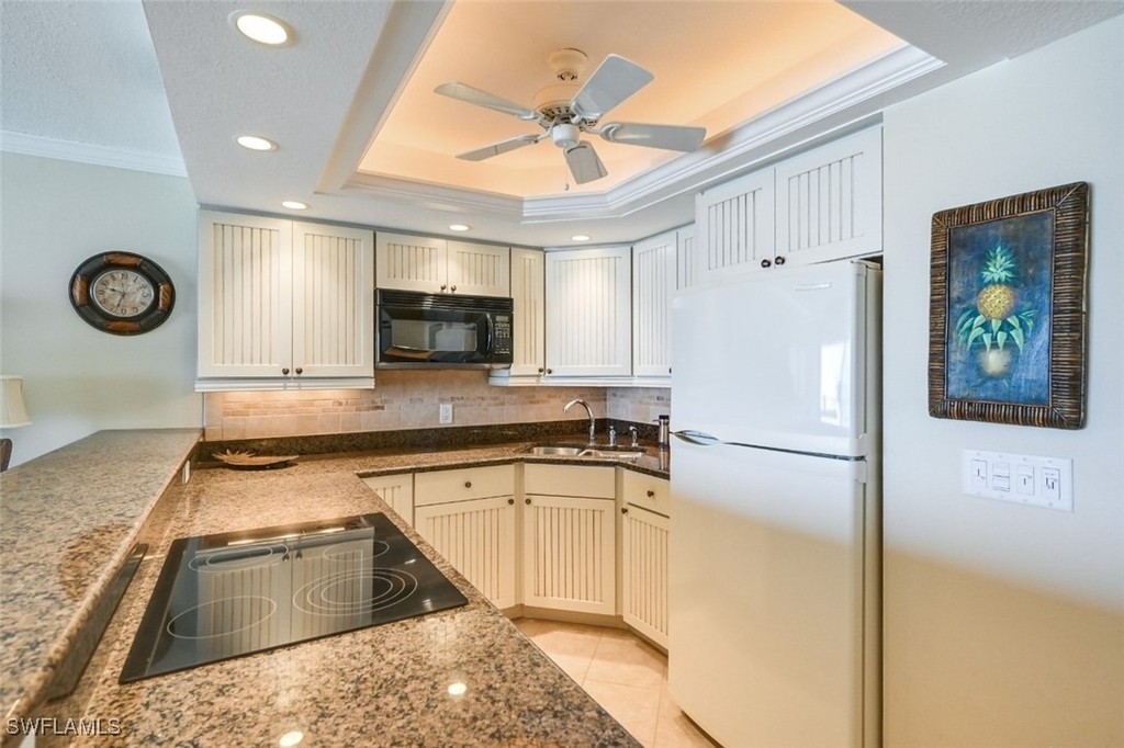 25850 Hickory Boulevard - Photo 8