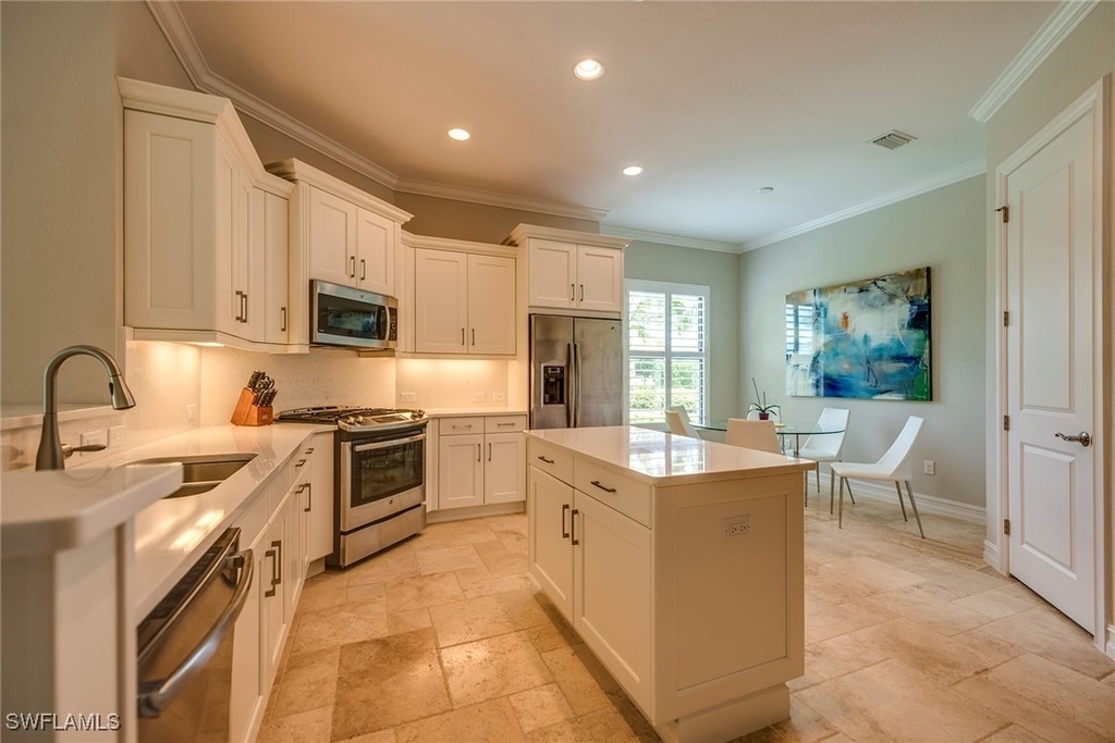 6560 Roma Way - Photo 7
