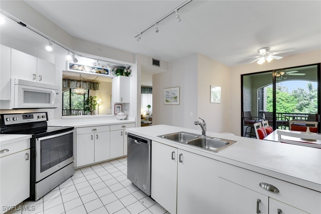 6510 Valen Way - Photo 3
