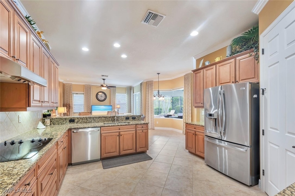 21093 Torre Del Lago Street - Photo 9