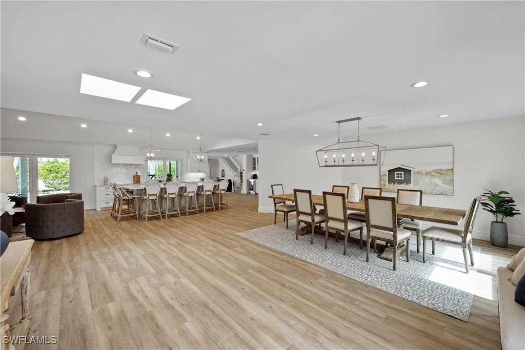 4611 Crayton Road - Photo 7