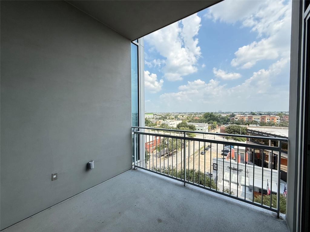 3300 Main St - Photo 8