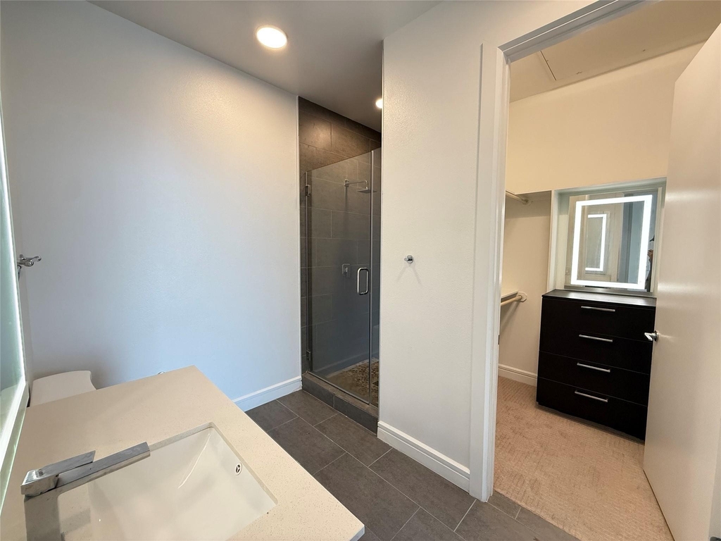3300 Main St - Photo 6