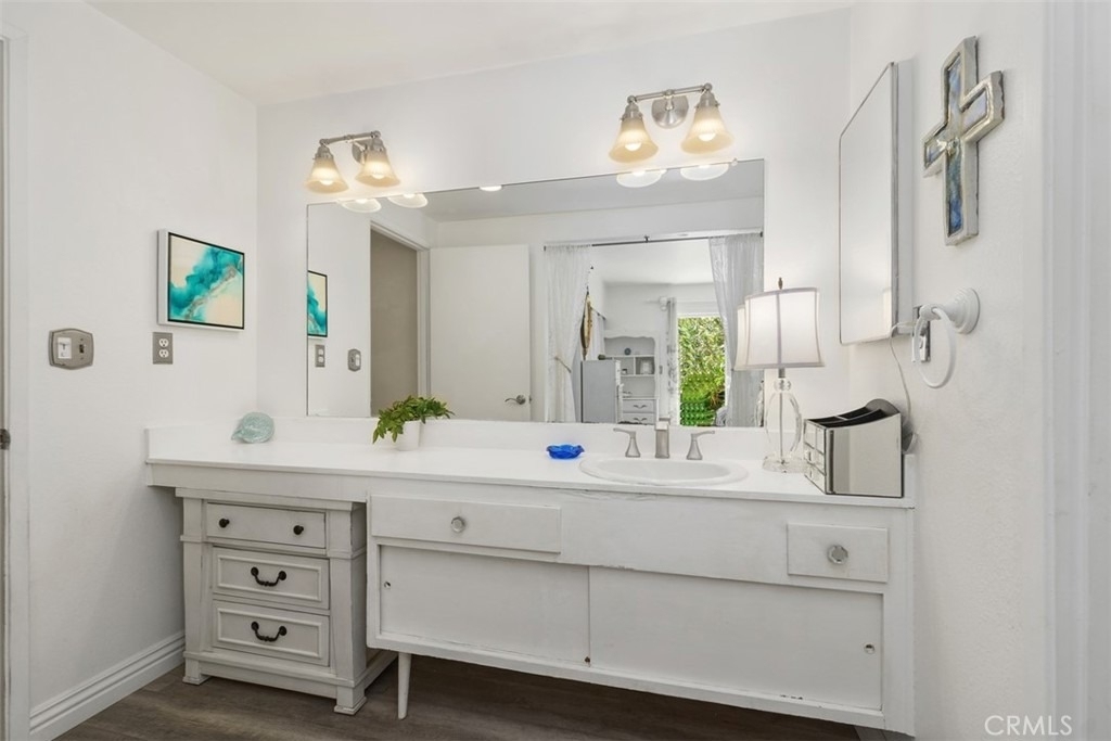 3068 Zell Drive - Photo 21