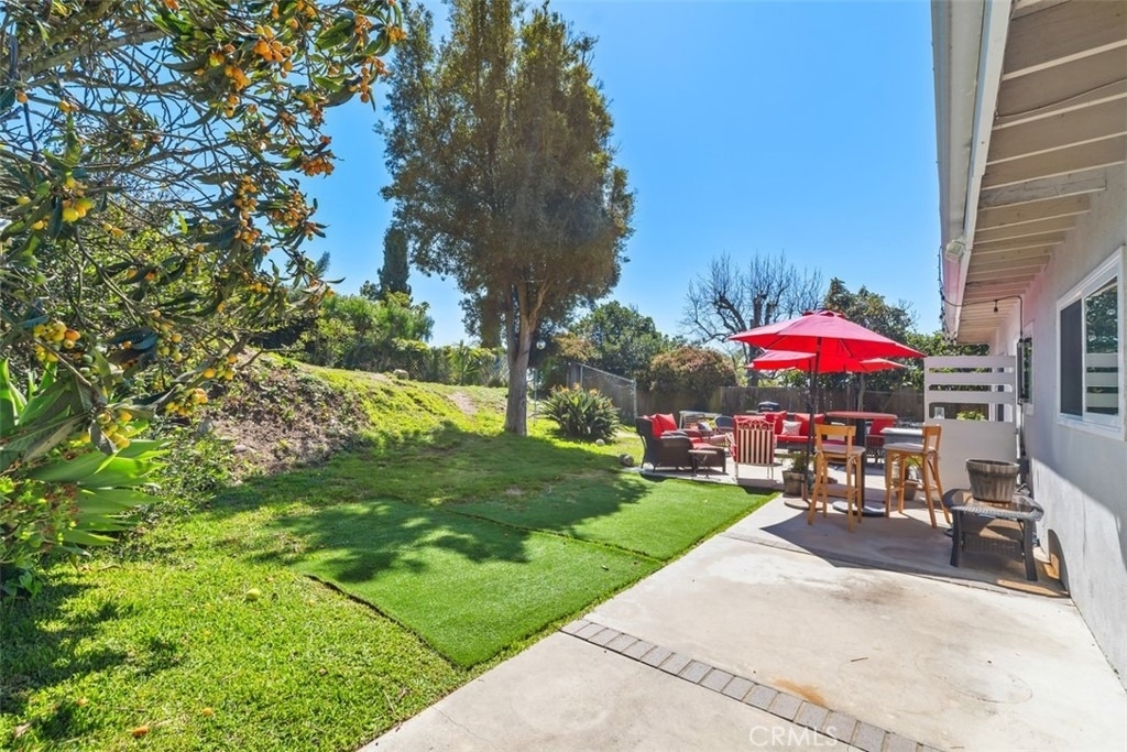 3068 Zell Drive - Photo 26