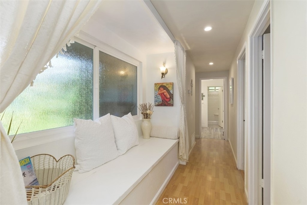 3068 Zell Drive - Photo 17