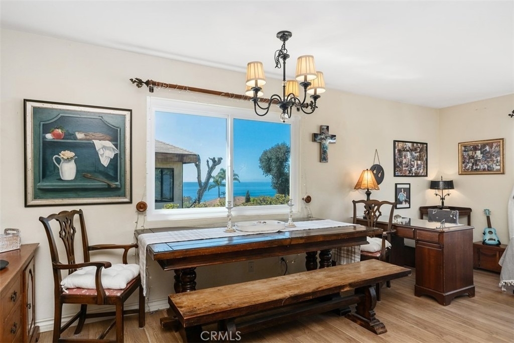 3068 Zell Drive - Photo 10
