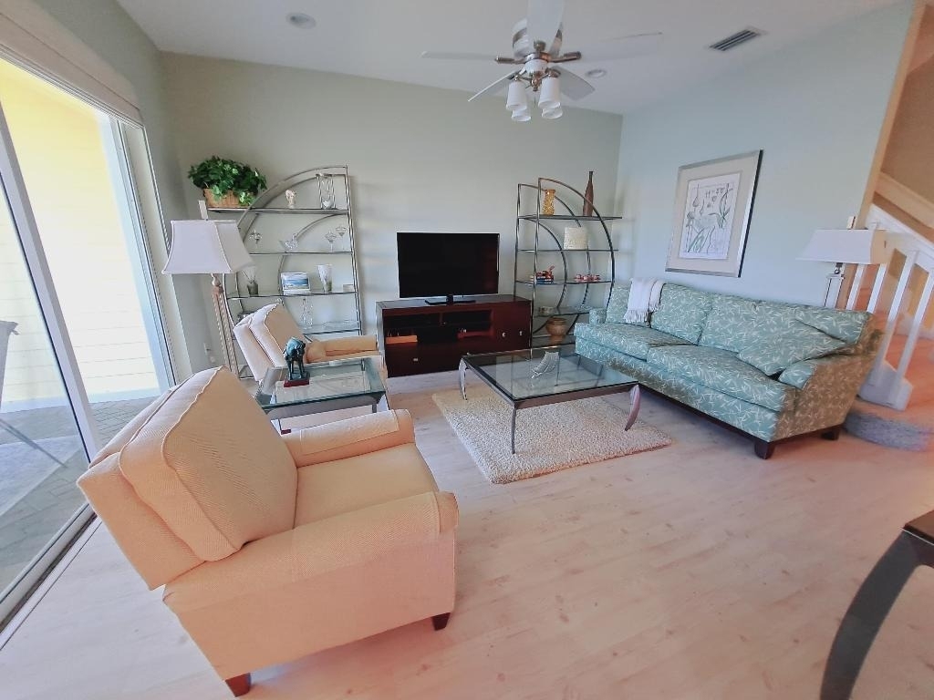 204 Shelley Lane - Photo 2