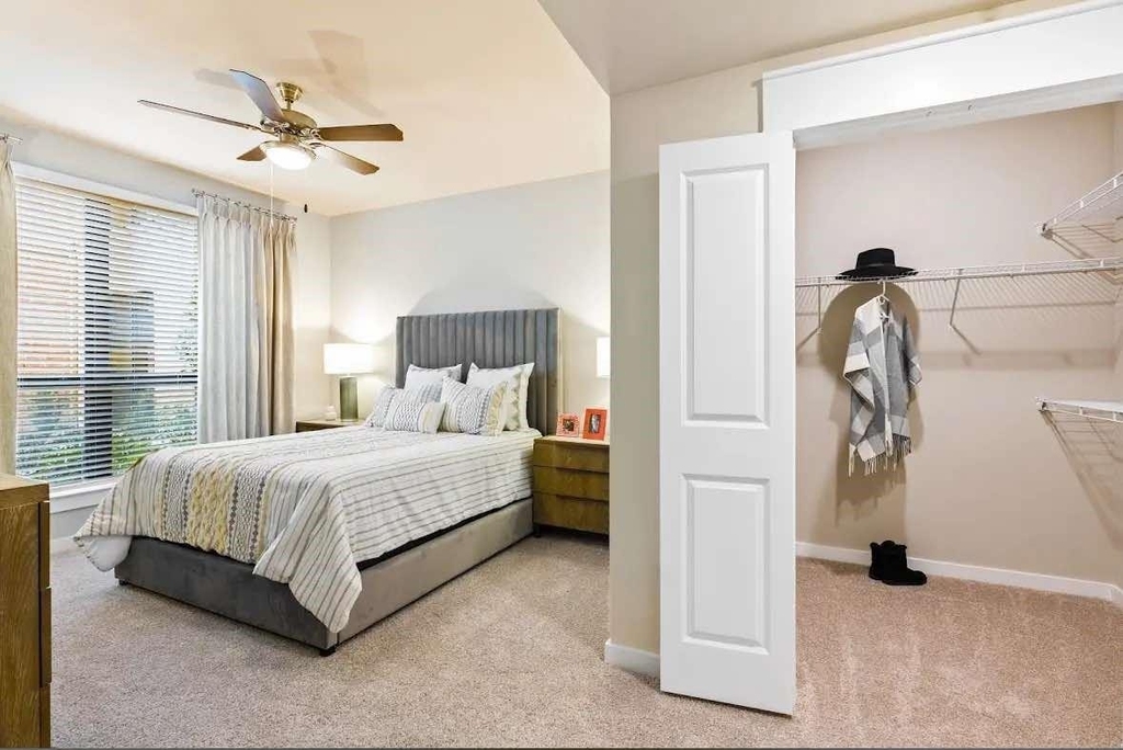 7204 Town Center Boulevard - Photo 1